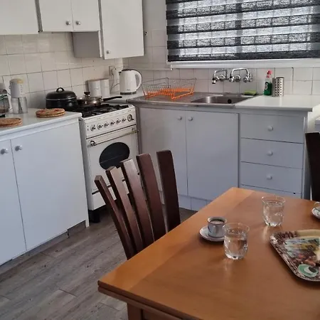 Elpida Lemon Garden House