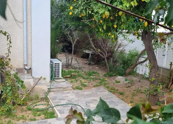 Case de vacanță Elpida Lemon Garden House