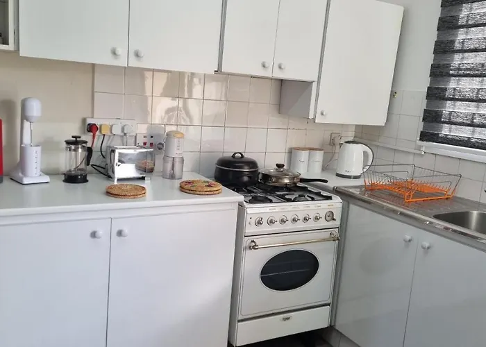 Elpida Lemon Garden House Limassol